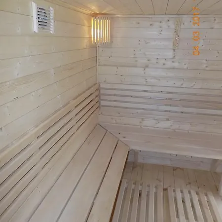 Dworek Rajska Gora 3*