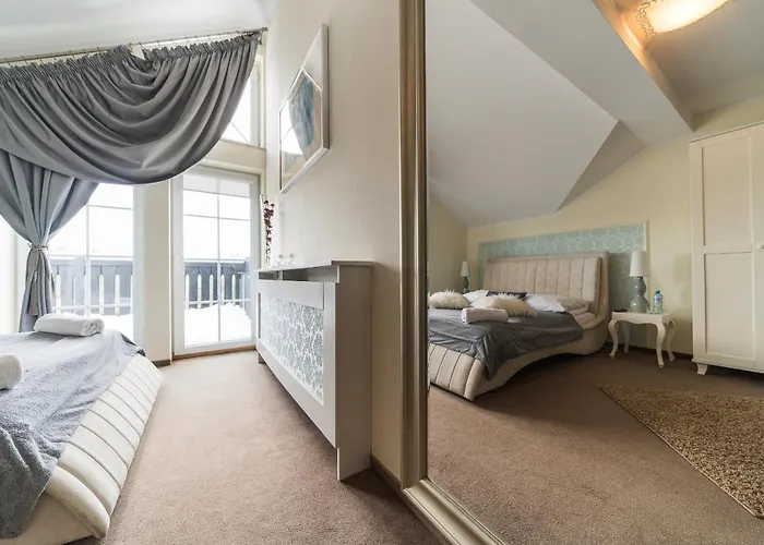 Dworek Rajska Gora אורחן ויירובו