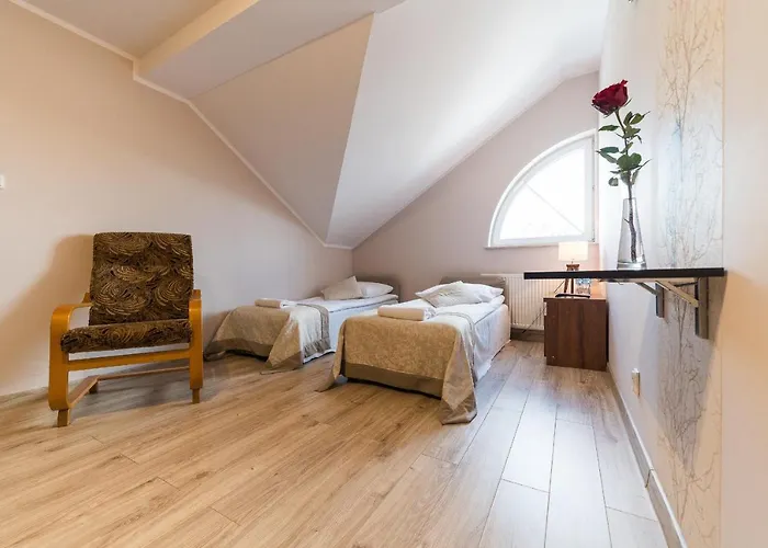 Dworek Rajska Gora 3* ויירובו