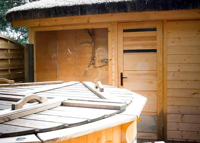 Dworek Rajska Góra 3* Wejherowo